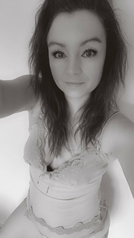 carla012 model xxx images