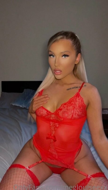 meglouiseexx xxx pornstar img