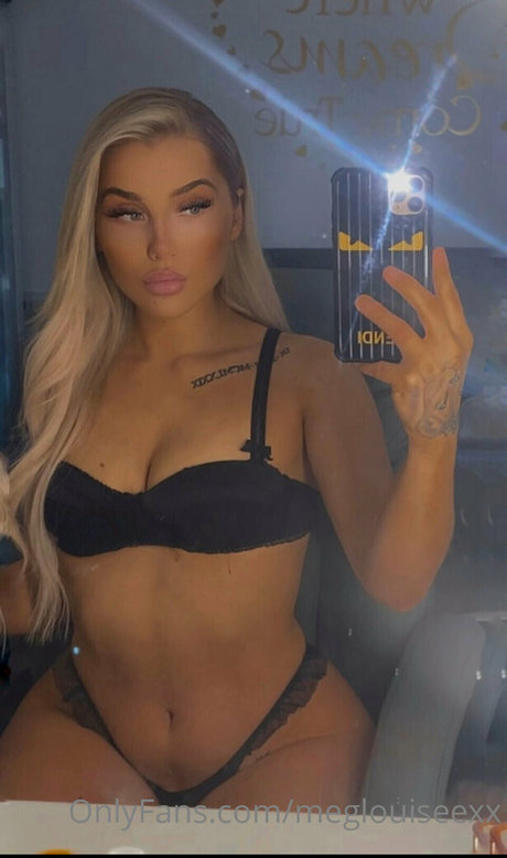 meglouiseexx pornstar perfect images