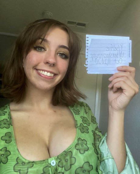 Mia applez adult actress galleries