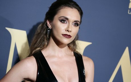 Alyson Stoner xxx star img
