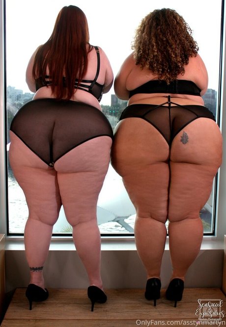 petite brunette onlyfans beautiful pictures