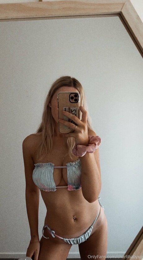 charlibabyxo pornstar beautiful images