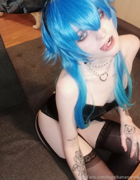 hotelbananamilk beautiful model archive