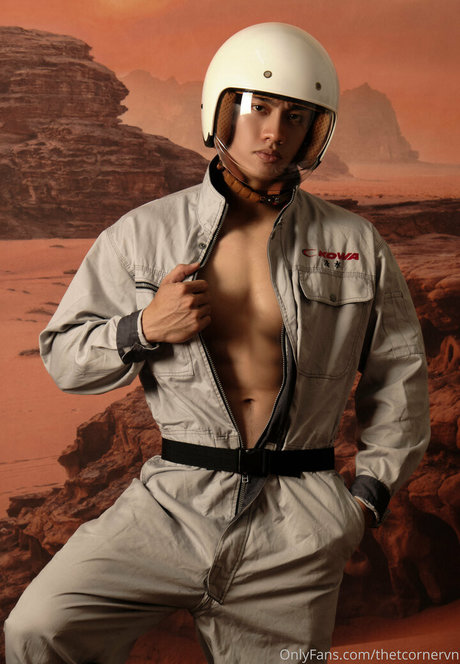 thetcornervn nudes pornstar pic