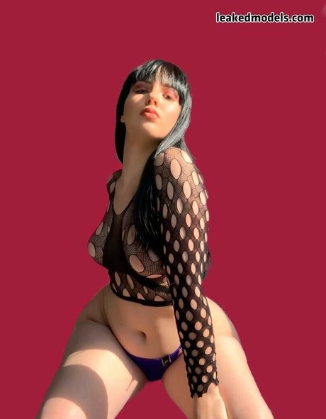 sadgalbri nudes model pics