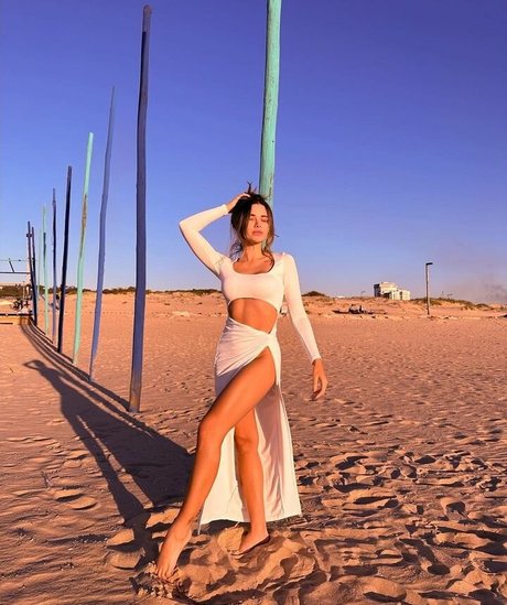 Bruna Gomes sex actress pictures