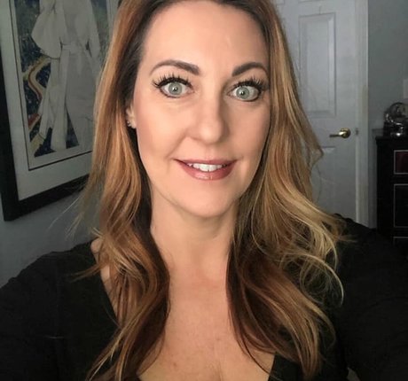 KellyK adult star archive