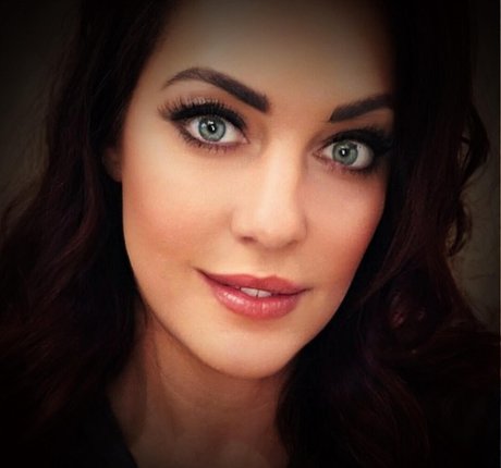 KellyK pornstar pretty pics