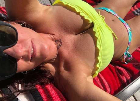 KellyK sex star photo