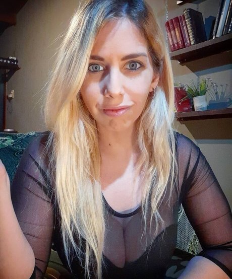 Maria Celeste high quality star photos