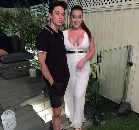 Jodie P pornstar sexy pictures