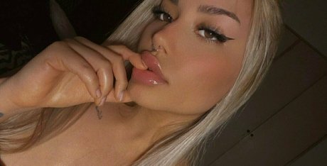 kamilynn69 model adult photos