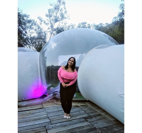 Erica Blaalz hd model pic