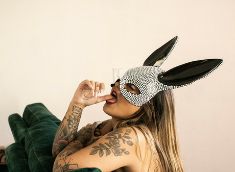 Cauuution pornstar hot archive