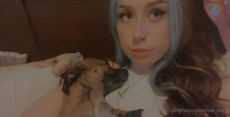 snow elle 2 pornographic star pic