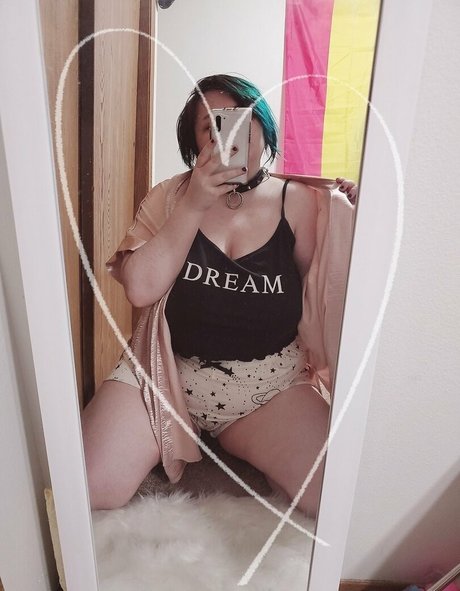 awoo exe exclusive star archive