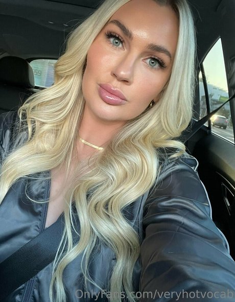 veryhotvocab xxx actress photo