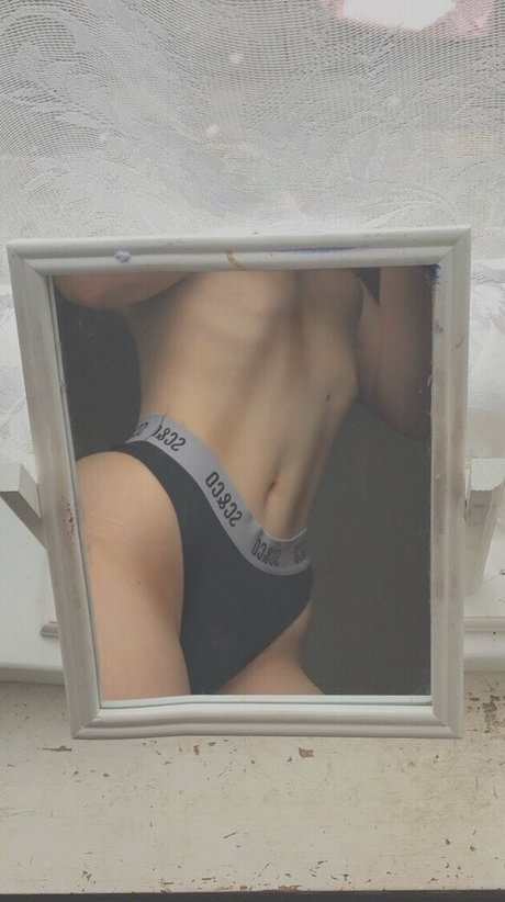 njewell02 nice pornstar img