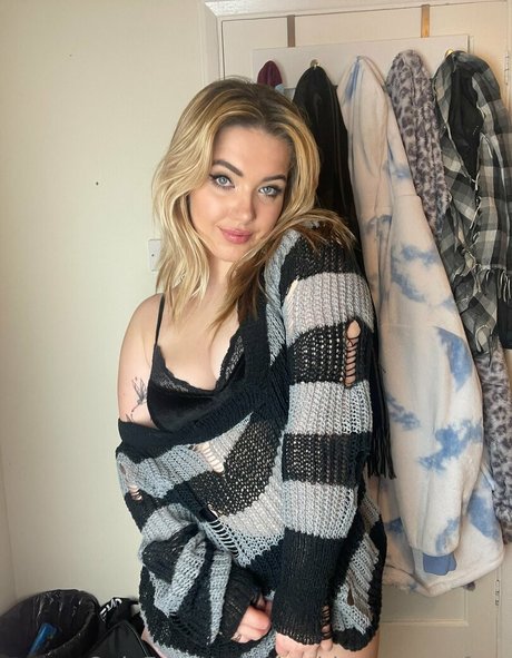 thathippyqueenfree model porn photo