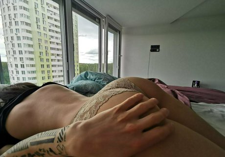 rachael moon star perfect picture