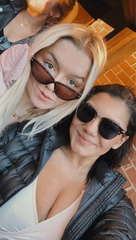 Hannah Malvone pornstar xxx gallery