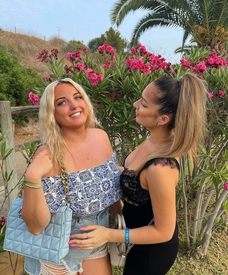 Olivia D star pornographic images