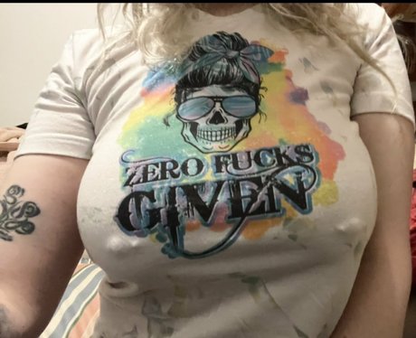 pixxiedustx0xteasers naked model picture