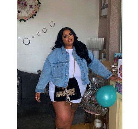 meg bxxx art actress picture