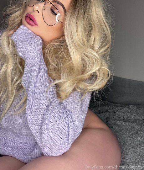 thesaskiasnow art star archive