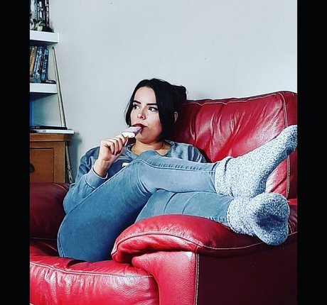 Kirsty Brittain model sex image