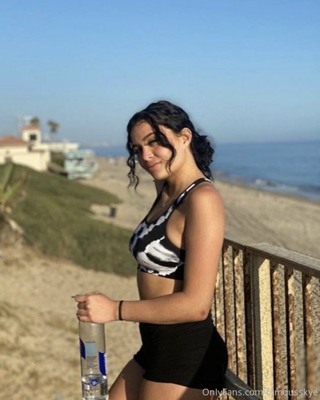 monicaworld model perfect pictures