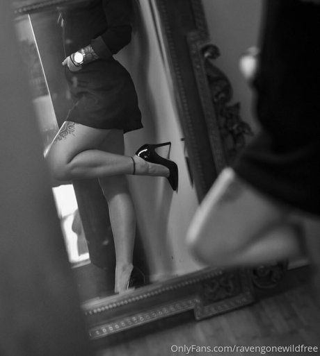 ravengonewildfree sexy model galleries