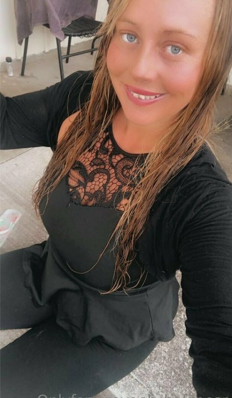 nevaehbalancer pornographic star pics