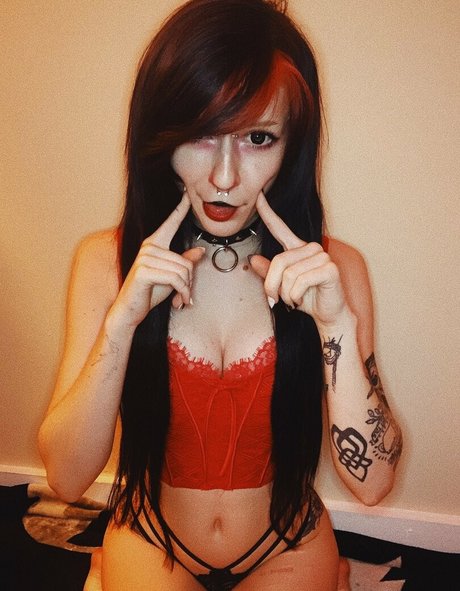 elflovingherself beautiful model archive