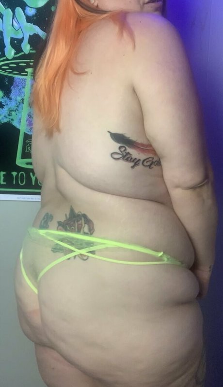 fatmilkymommafree pretty model archive