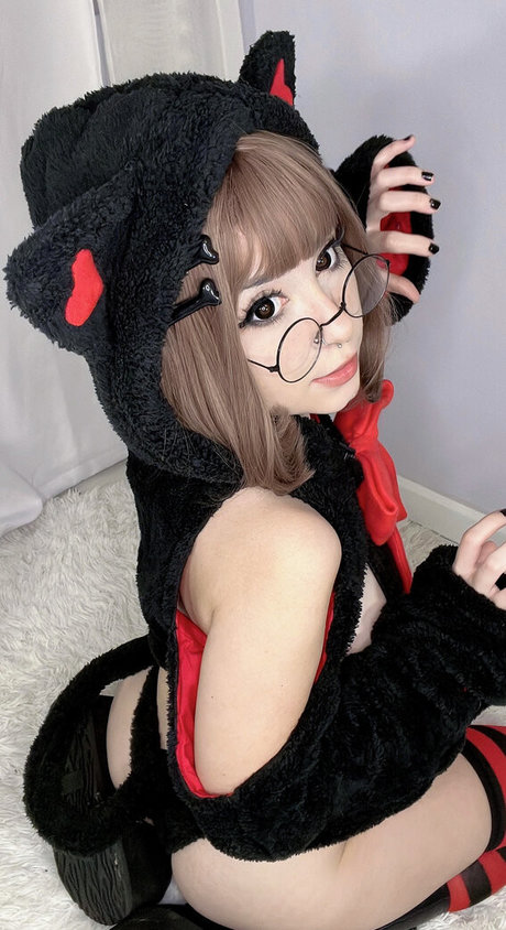 Feyrechan xxx pornstar photo