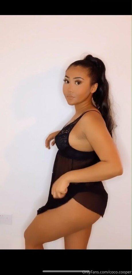 coco cooper hot actress pics