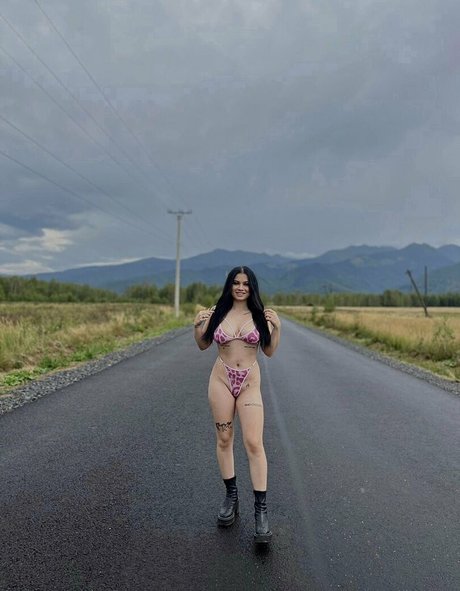 andreea kg19 star hot images