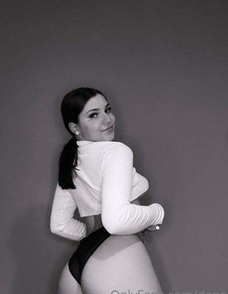 dny20 model erotic pics