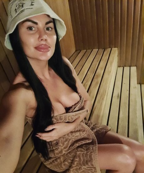 Thibisova exclusive actress galleries