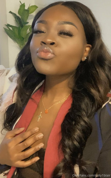 only1blair model pornographic image