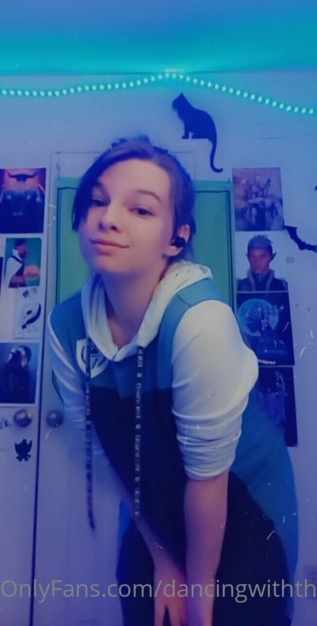 Dancingwiththefae model pornographic archive