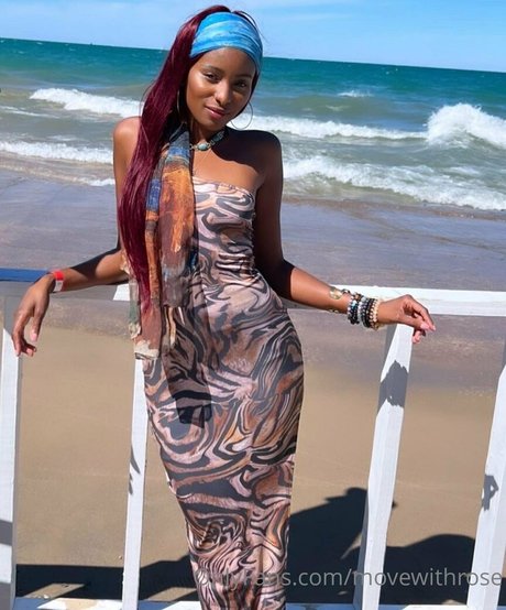 movewithrose sexy pornstar archive