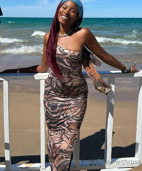 movewithrose model pornographic gallery