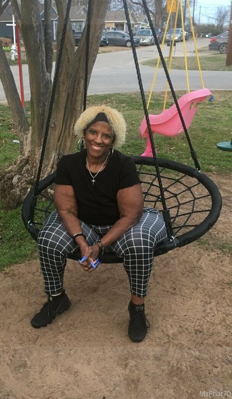 msphat70 perfect model photo