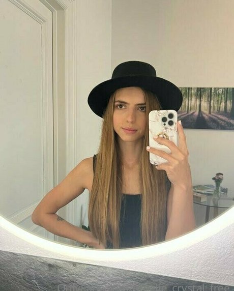 emelie crystal free best actress pic