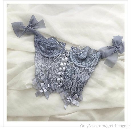 gretchengoez model adult picture