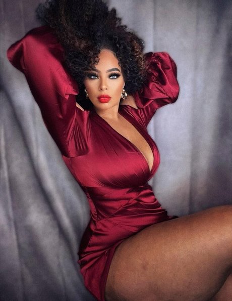 Lovesirensong pornstar beautiful archive