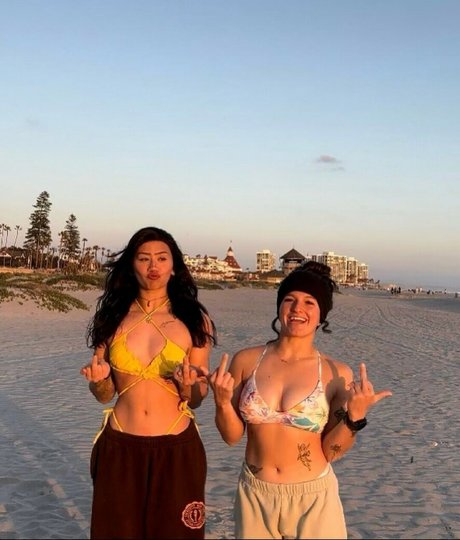 ItsImperial perfect actress photo